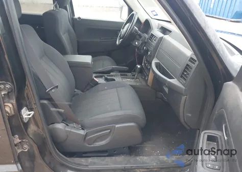 2012 Jeep Liberty Sport из США, поврежденный, VIN 1C4PJMAK5CW117321